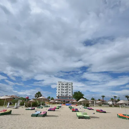 Alder Hotel Ayvalı