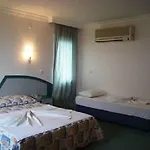 Alder Szálloda Ayvalı